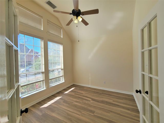 325 Brutus Boulevard, Lewisville, TX 75056