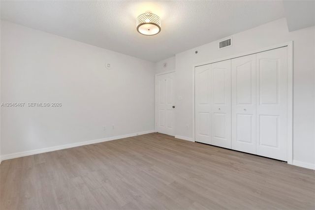2665 SW 37th Ave 301, Miami, FL 33133