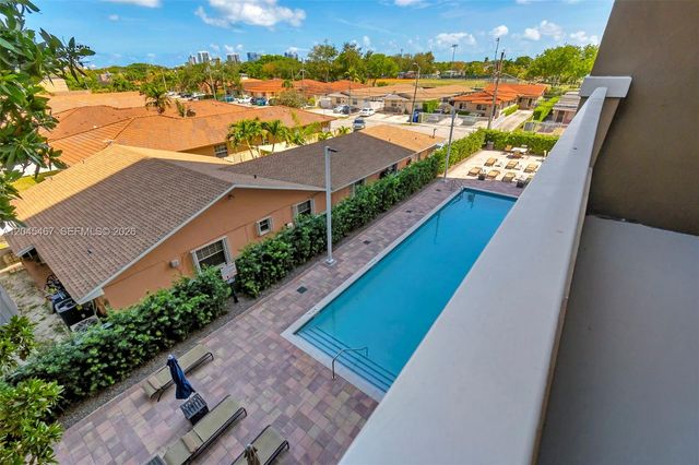 2665 SW 37th Ave 301, Miami, FL 33133