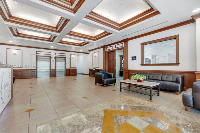 2665 SW 37th Ave 301, Miami, FL 33133