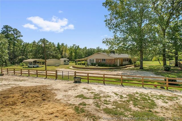 2714 Bethel Baptist Rd, Spring Lake, NC 28390