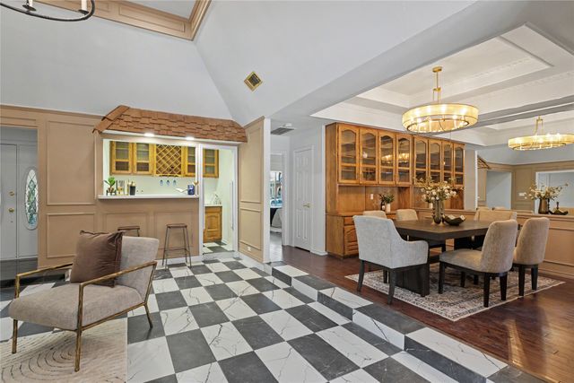 4504 Lake Park Drive, Arlington, TX 76016