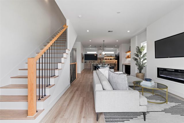 4434 Oats Street, Houston, TX 77020