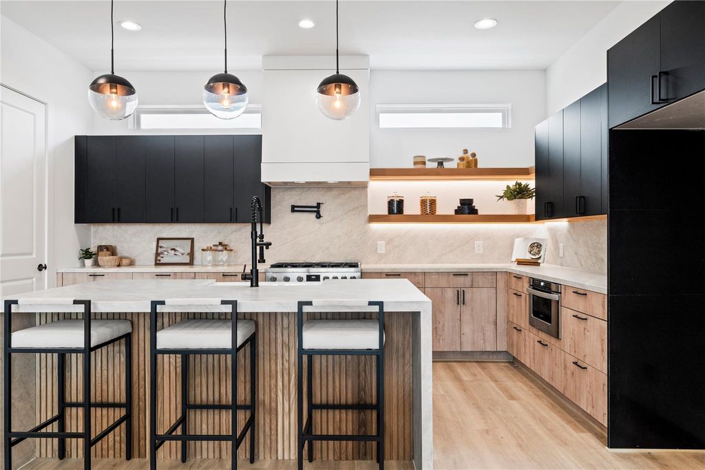 4434 Oats Street, Houston, TX 77020