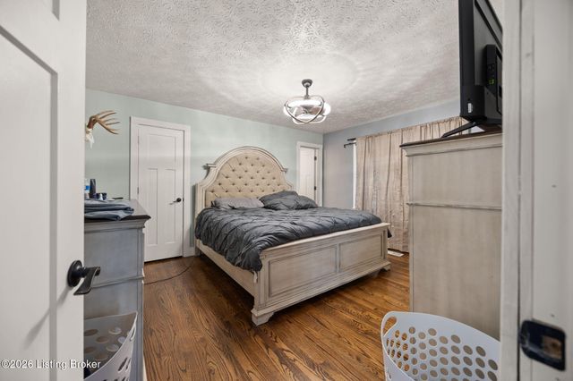 503 N Main St, Brownsville, KY 42210