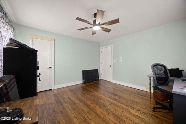 503 N Main St, Brownsville, KY 42210