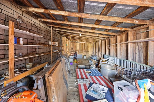 503 N Main St, Brownsville, KY 42210