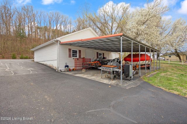 503 N Main St, Brownsville, KY 42210