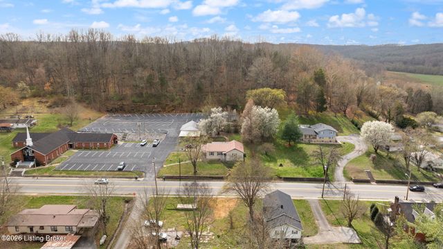 503 N Main St, Brownsville, KY 42210