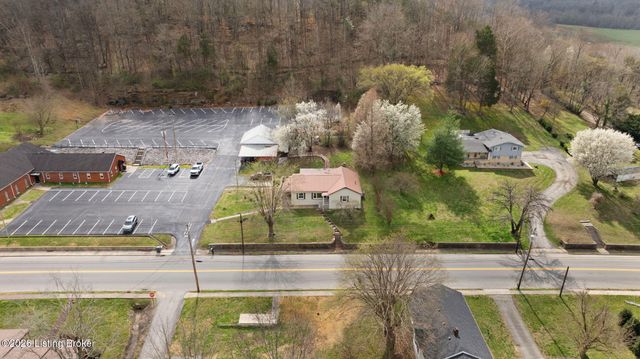 503 N Main St, Brownsville, KY 42210