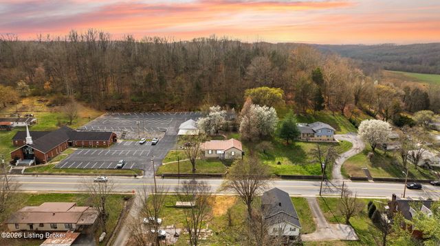 503 N Main St, Brownsville, KY 42210