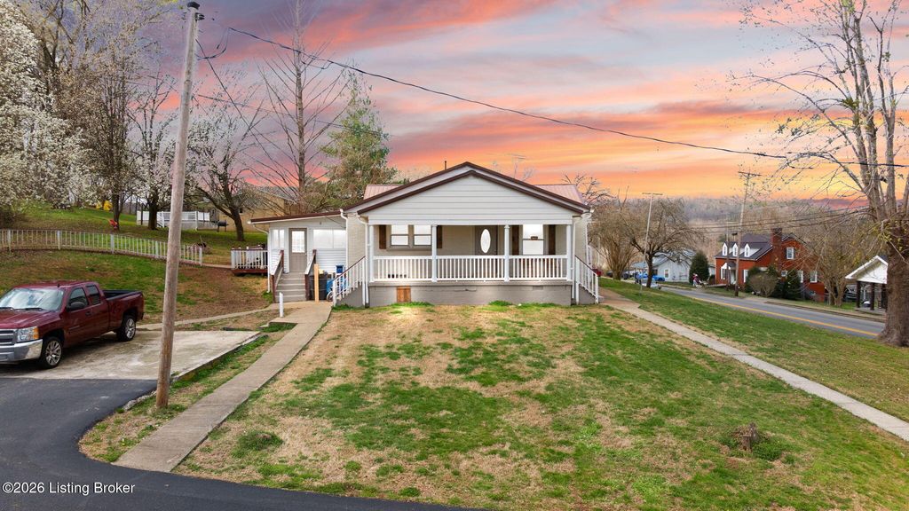 503 N Main St, Brownsville, KY 42210