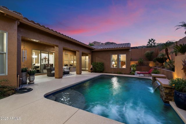 2323 W VILLA CASSANDRA Drive, Phoenix, AZ 85086