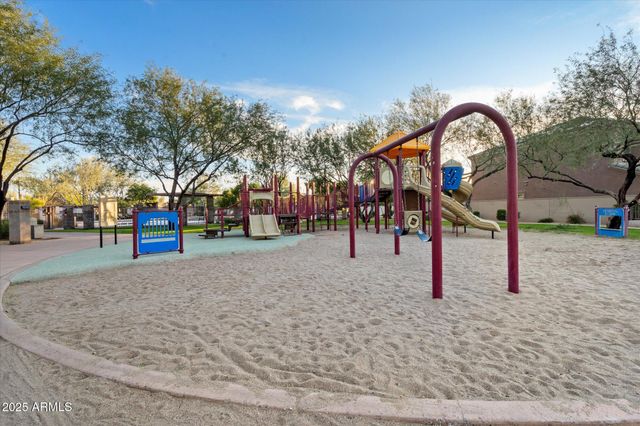 2323 W VILLA CASSANDRA Drive, Phoenix, AZ 85086