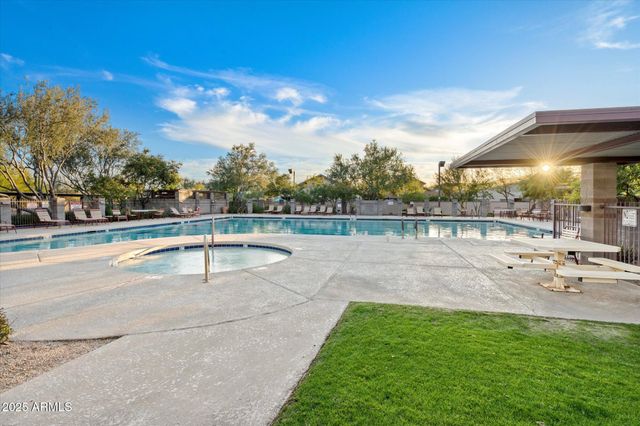 2323 W VILLA CASSANDRA Drive, Phoenix, AZ 85086