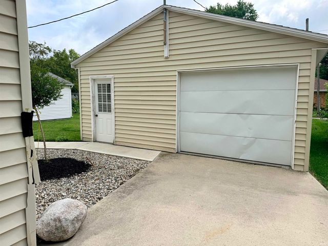 1063 Russell Street, Decatur, IN 46733