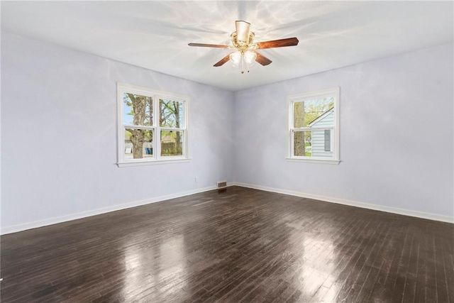 307 E Orchard Street, Odessa, MO 64076