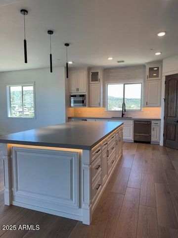 481 Palmer Place W, Prescott, AZ 86303