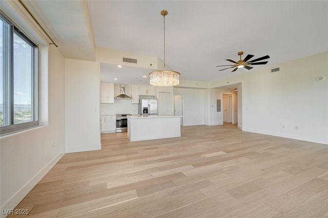 8255 South LAS VEGAS Boulevard 813, Las Vegas, NV 89123