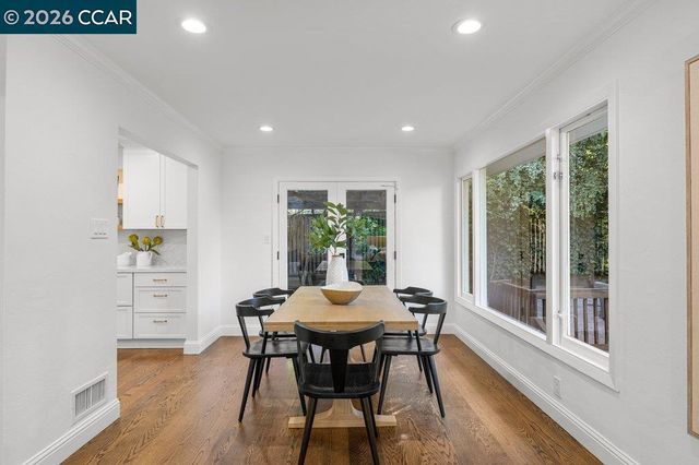 32 Las Vegas Road, Orinda, CA 94563