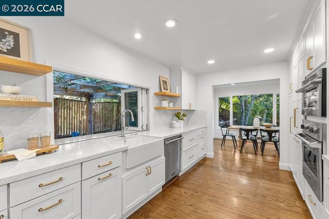 32 Las Vegas Road, Orinda, CA 94563