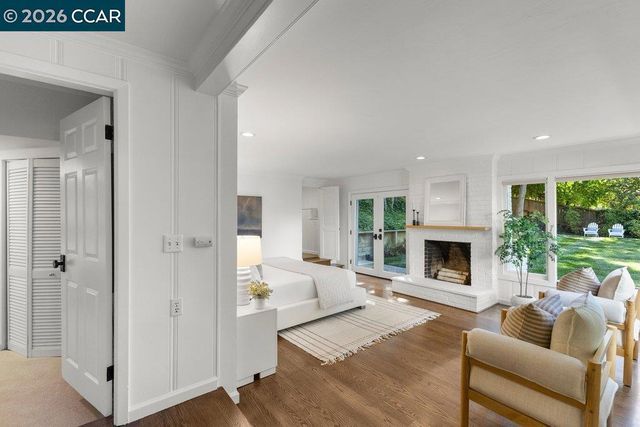 32 Las Vegas Road, Orinda, CA 94563