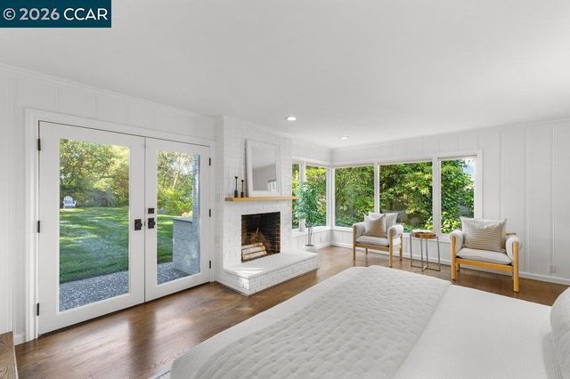 32 Las Vegas Road, Orinda, CA 94563