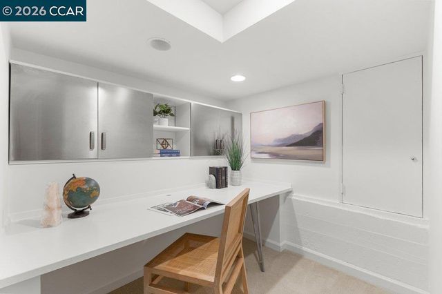 32 Las Vegas Road, Orinda, CA 94563