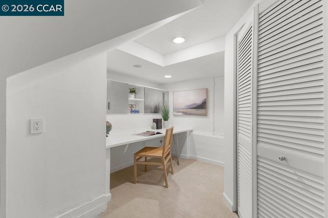 32 Las Vegas Road, Orinda, CA 94563