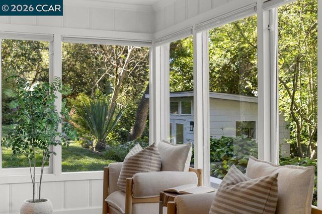 32 Las Vegas Road, Orinda, CA 94563