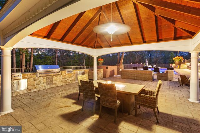 1416 SUMMIT WAY, Mechanicsburg, PA 17050