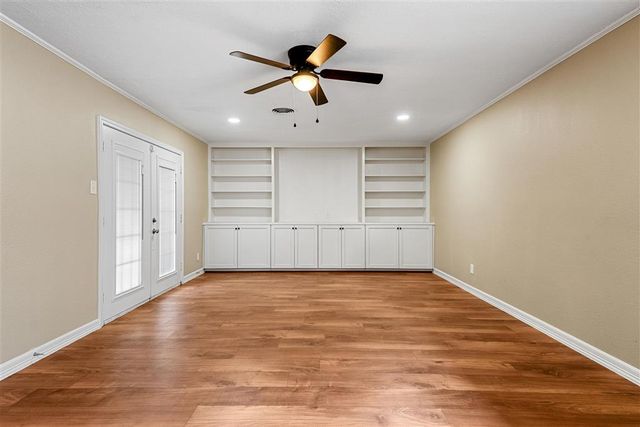 2033 17th Street, Lake Charles, LA 70601