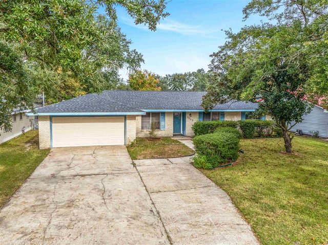 2033 17th Street, Lake Charles, LA 70601