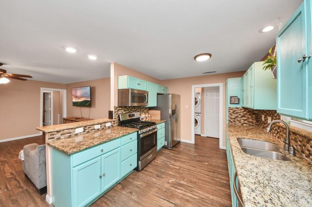 2534 Garden Road CR109, Pearland, TX 77581