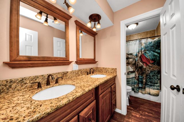 2534 Garden Road CR109, Pearland, TX 77581