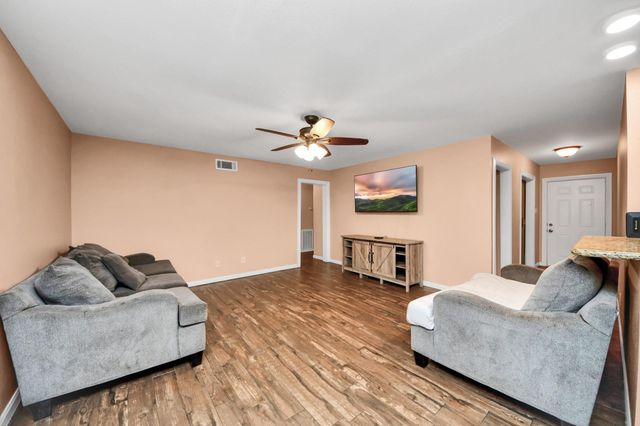 2534 Garden Road CR109, Pearland, TX 77581