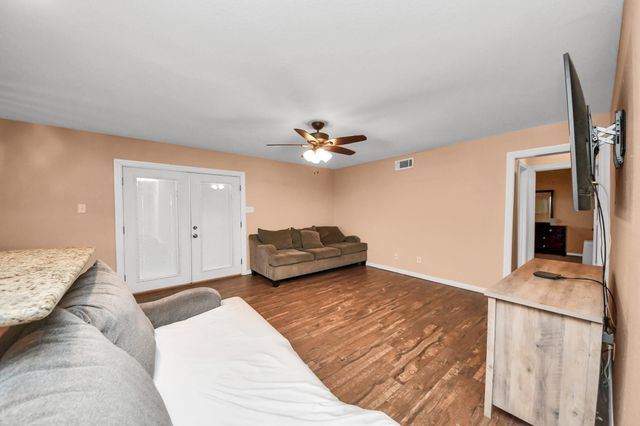 2534 Garden Road CR109, Pearland, TX 77581