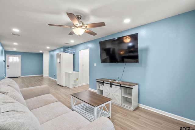 429 GARRETT CIR, Winona, TX 75792