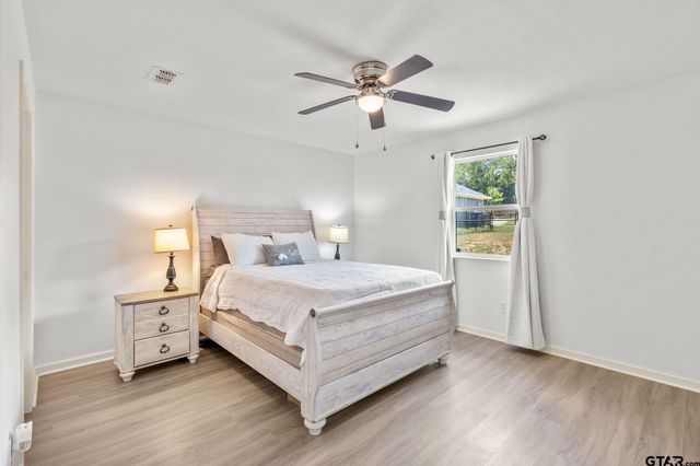429 GARRETT CIR, Winona, TX 75792