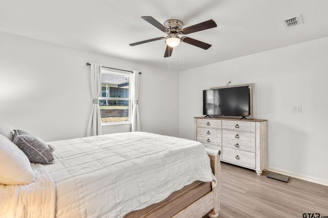 429 GARRETT CIR, Winona, TX 75792