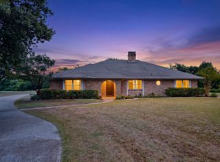 1151 Lynn Way, Waxahachie, TX 75165