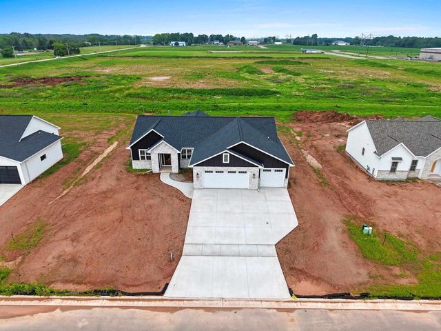 1607 TORCHWOOD TRAIL, De Pere, WI 54115