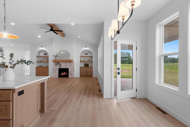 1607 TORCHWOOD TRAIL, De Pere, WI 54115
