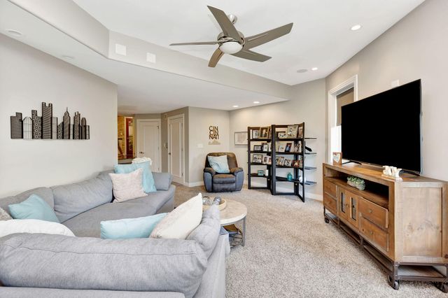 92 Watch Hill Lane, Newport, KY 41071