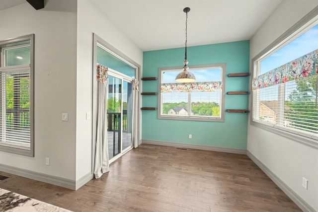 1825 Overlook Dr, Salina, KS 67401