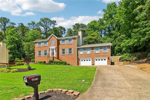 1074 Wash Lee Drive SW, Lilburn, GA 30047