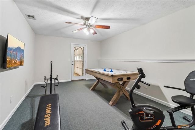 1074 Wash Lee Drive SW, Lilburn, GA 30047