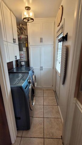 13821 Mulberry Drive, Whittier, CA 90605