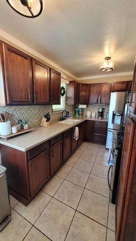 13821 Mulberry Drive, Whittier, CA 90605