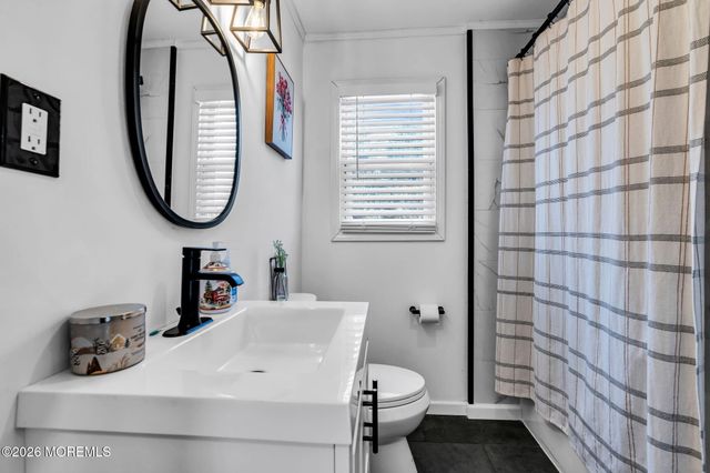 368 Sweetbriar Street, Keyport, NJ 07735